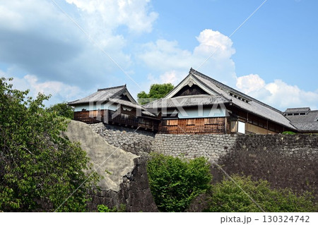 修復中の熊本城本丸御殿 130324742