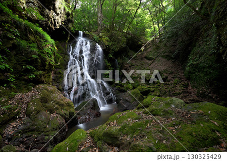 奥田縄の滝(福井県小浜市奥田縄) 130325429