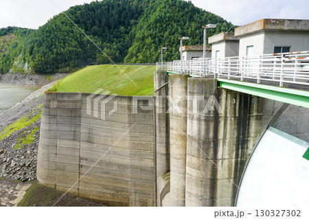 大雪ダム・特定多目的ダム 130327302