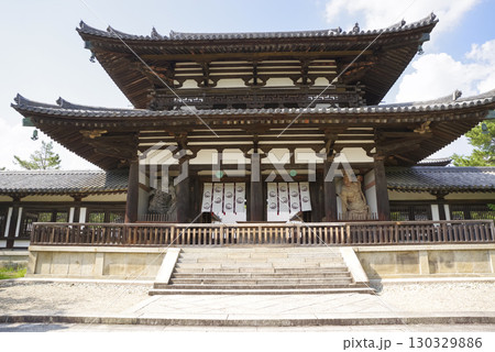 世界遺産 奈良・法隆寺の中門 130329886