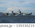 東京湾から出る英国海軍空母「プリンス・オブ・ウェールズ」。2025/9/2 130330219