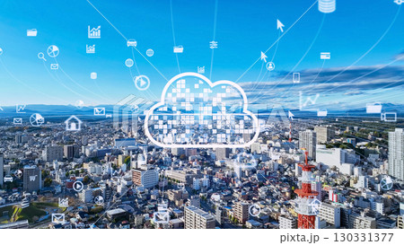 現代都市空撮とクラウドネットワークのコンセプト 現代都市空撮とクラウドネットワークのコンセプト 130331377