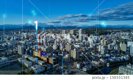 現代都市空撮と通信ネットワークのコンセプト 130331385