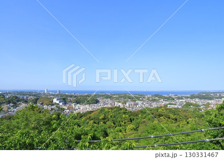 神奈川県・横須賀市・衣笠山公園展望台から眺める横須賀方面の景色 神奈川県・横須賀市・衣笠山公園展望台から眺める横須賀方面の景色 130331467
