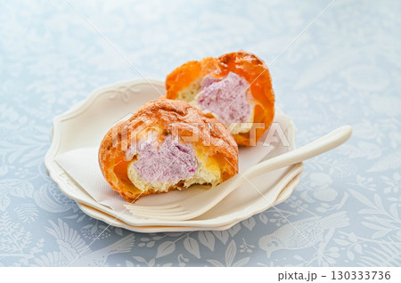 巨峰とシャインマスカットのシュークリーム 巨峰とシャインマスカットのシュークリーム 130333736