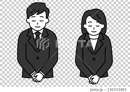 一群穿著黑色西裝的男人和女人鞠躬 130333865