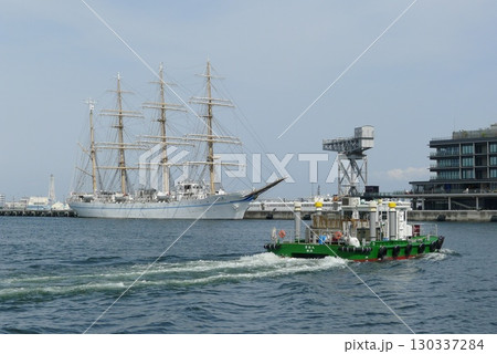 海王丸（横浜寄港） 130337284