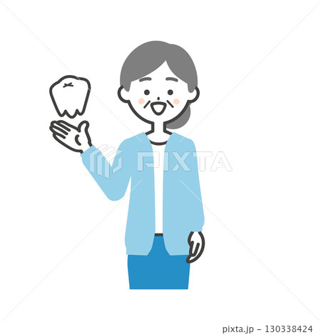 奥歯と笑顔の年配女性イラスト 奥歯と笑顔の年配女性イラスト 130338424