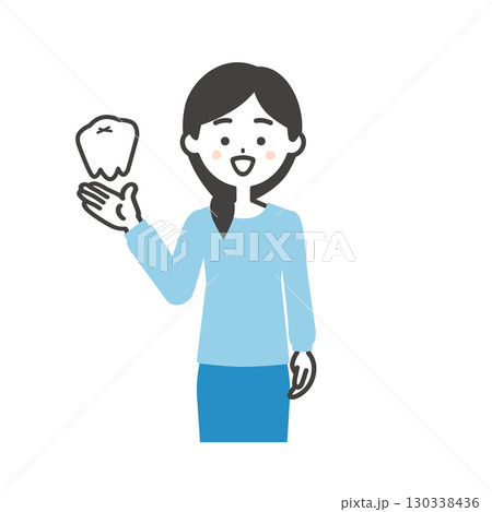 奥歯と笑顔の女性イラスト 130338436