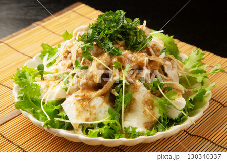 豆腐冷しゃサラダ 豆腐冷しゃサラダ 130340337