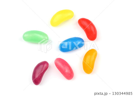 colorful jelly beans isolated on white background. colorful jelly beans isolated on white background. 130344985