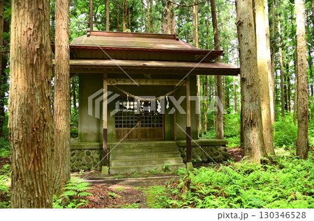 湧き水が豊富な花巻の水分神社 湧き水が豊富な花巻の水分神社 130346528