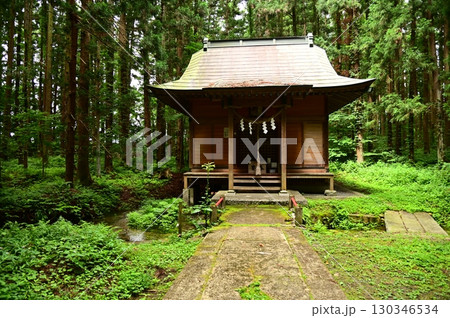 湧き水が豊富な花巻の水分神社 130346534