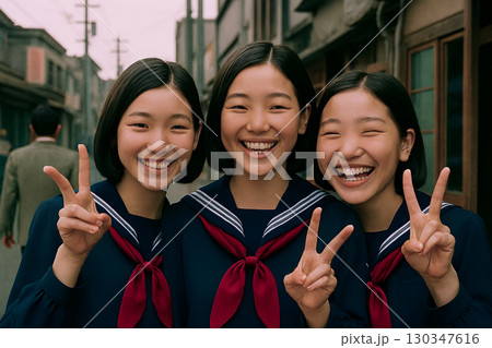 昭和の女子高校生のイメージ 昭和の女子高校生のイメージ 130347616