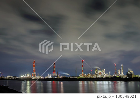 『四日市の工場夜景』磯津突堤・昭和四日市石油 130348021