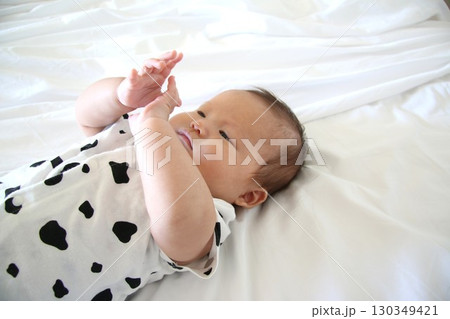 3ヵ月の赤ちゃん 130349421