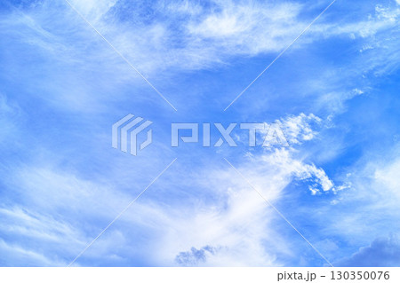 青空と雲イメージ 130350076