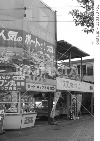 レトロな街並み レトロな街並み 130353761