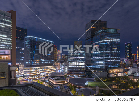 大阪駅前 うめきたの超高層ビル群 大阪駅前 うめきたの超高層ビル群 130353797