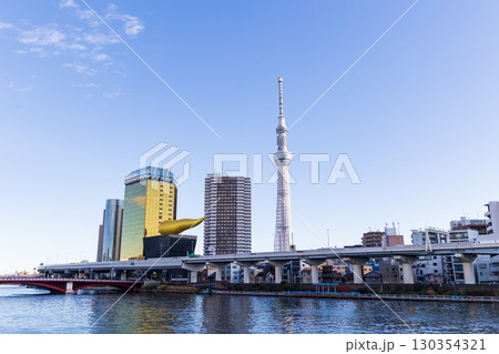 東京の都市風景 東京スカイツリー 東京の都市風景 東京スカイツリー 130354321