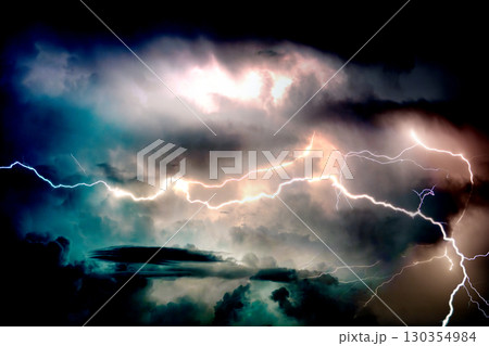 かみなり カミナリ 雷 実写 かみなり カミナリ 雷 実写 130354984
