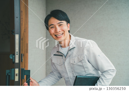 訪問する業者 訪問する業者 130356250