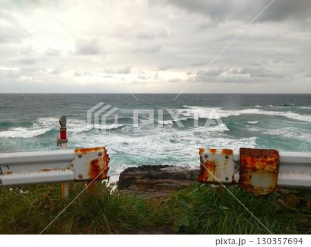 日本海の海岸 130357694