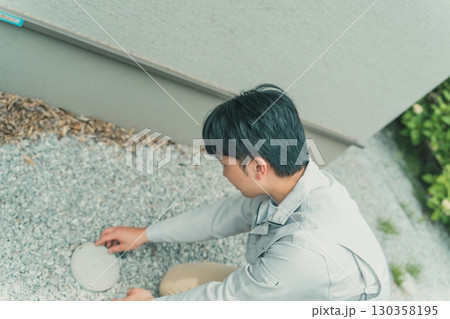 汚水桝と業者 130358195