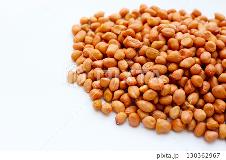Raw peanuts with red skin Raw peanuts with red skin 130362967