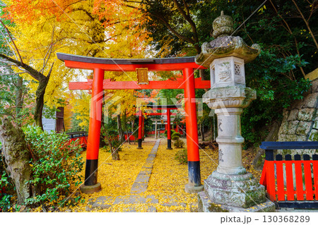 秋の山崎聖天 観音寺　稲荷大明神 130368289