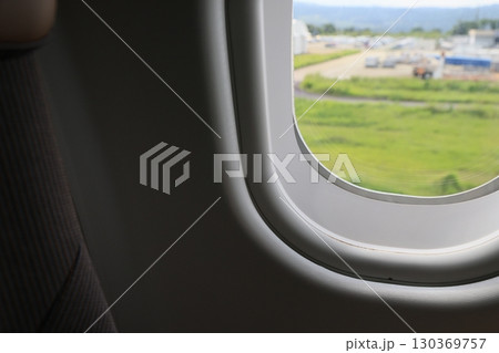 飛行機 航空機 ひこうき 130369757