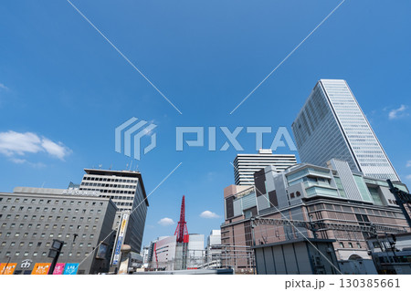 大阪駅の周辺の風景＜HEP FIVE観覧車、阪急他＞ 130385661