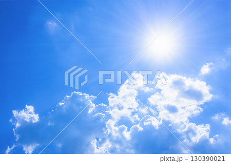 青空に太陽 130390021