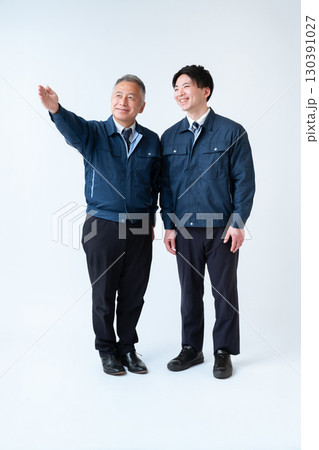 現場を支える技術者達 現場を支える技術者達 130391027