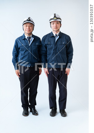 現場を支える技術者達 現場を支える技術者達 130391037