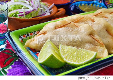 ペスカディージャ（ペスカディージャス）メキシコ料理 130396157