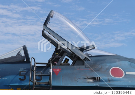 F-2A戦闘機のコックピット F-2A戦闘機のコックピット 130396448