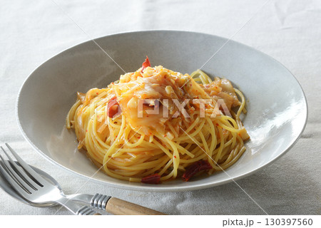 キムチパスタ　キムチのパスタ 130397560