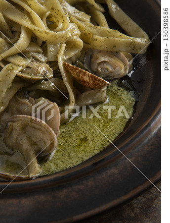 パスタを作る パスタを作る 130398586