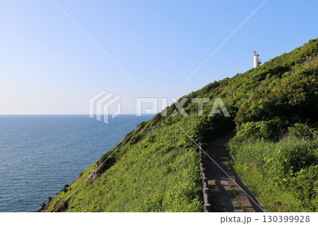山形 遊佐 羽後三埼灯台 山形 遊佐 羽後三埼灯台 130399928