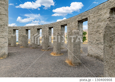 Stonehenge Memorial Overlooking Columbia river Stonehenge Memorial Overlooking Columbia river 130400908