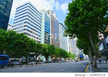 江南駅周辺の町並み（江南大路）【韓国ソウル】 130405124