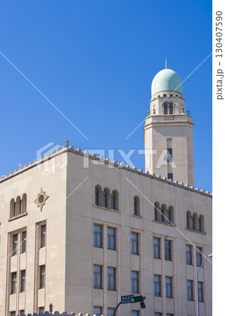 【縦写真】横浜税関 130407590