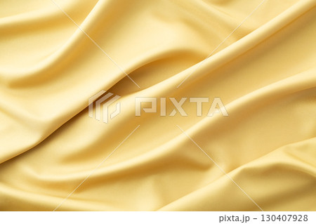 金色の布　背景 130407928