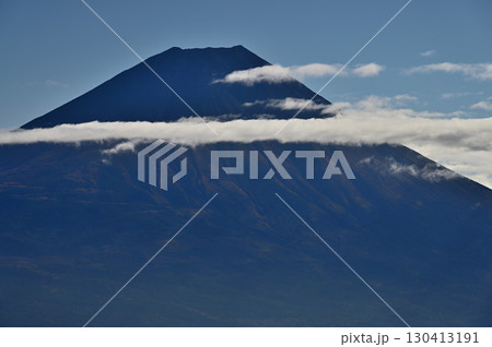天子山地の毛無山山頂から　晴れ行く富士山 130413191