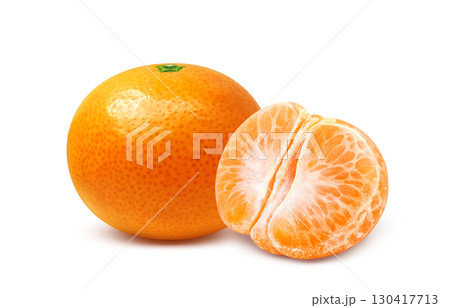 みかん イラスト リアル 白バック みかん イラスト リアル 白バック 130417713
