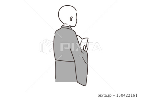 お経を詠む住職 130422161