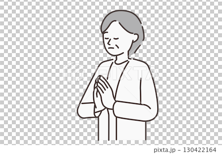 合掌する年配の女性 130422164