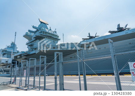 イギリス空母　プリンスオブウェールズ 130428380