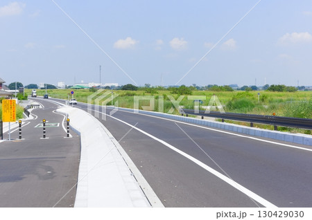 埼玉県越谷市東埼玉道路沿い2025年8月 埼玉県越谷市東埼玉道路沿い2025年8月 130429030